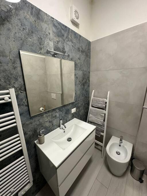 Appartamento Stella Di Mare Finale Ligure Ngoại thất bức ảnh